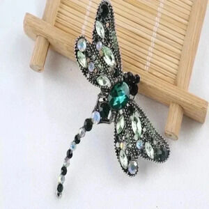 Dragonfly green crystal rhinestone brooch